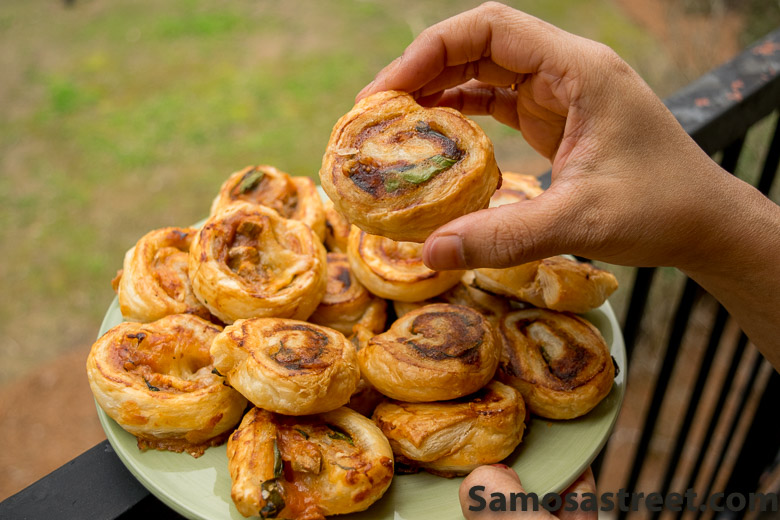 spinach and cheese rolls