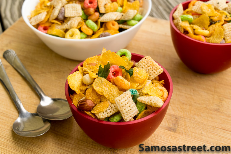 Easy Cereal Chivda - Indian Trail mix